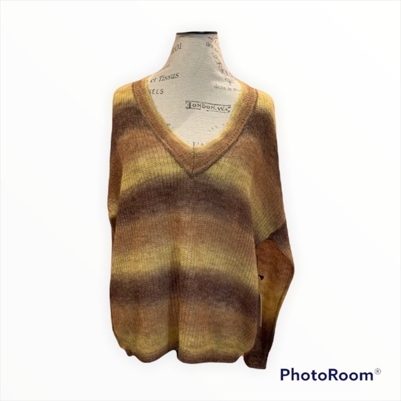NWT ASTR x REVOLVE Brown Tan Ombre V Neck Wool Blend Pullover Sweater Size Small - Picture 3 of 7